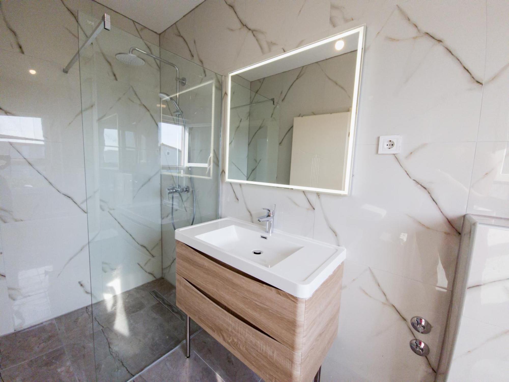 Modern Villa With Jacuzzi, Beautiful Sea View, Near Split! Villa 36A Podstrana Zewnętrze zdjęcie