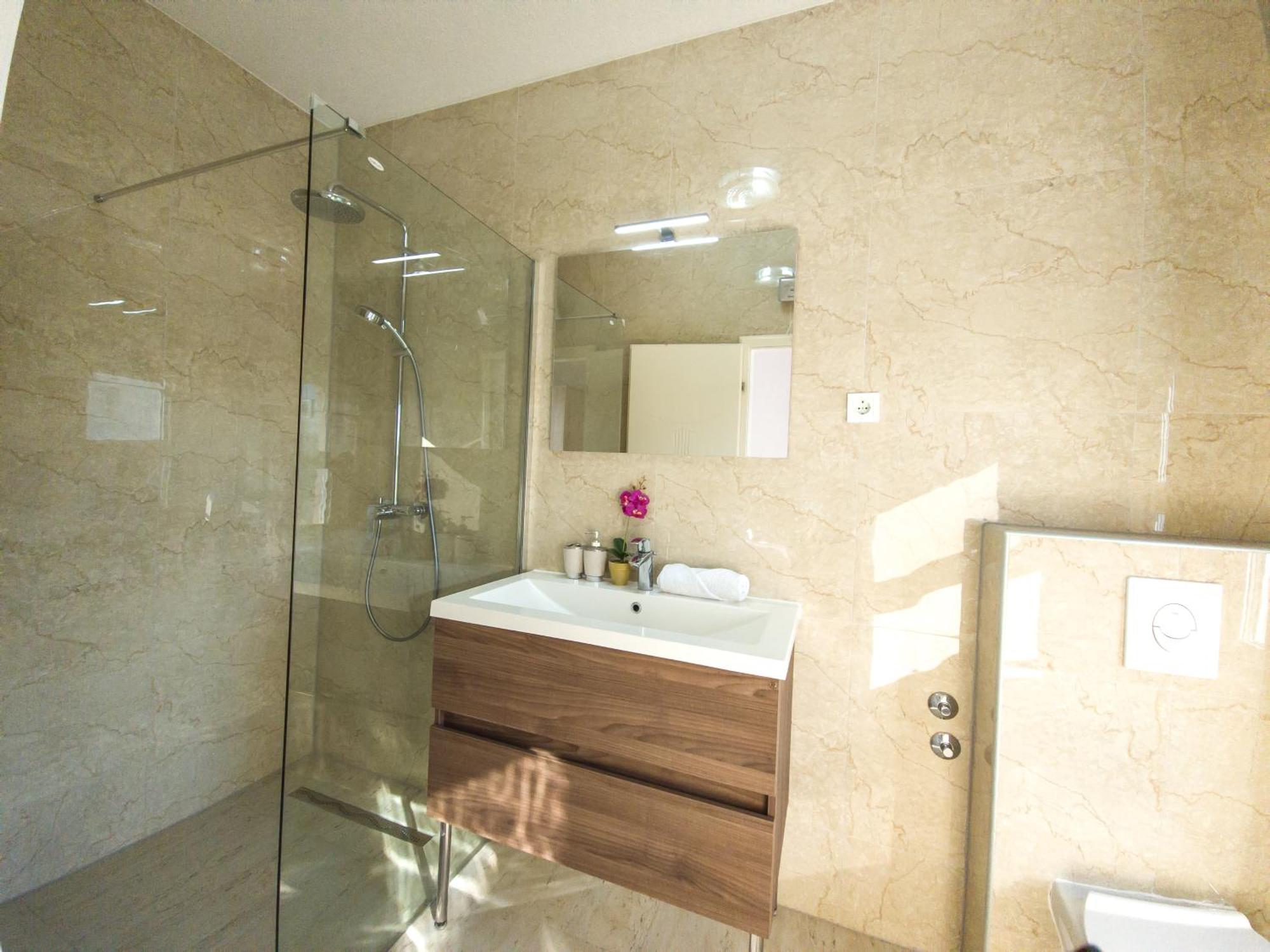 Modern Villa With Jacuzzi, Beautiful Sea View, Near Split! Villa 36A Podstrana Zewnętrze zdjęcie